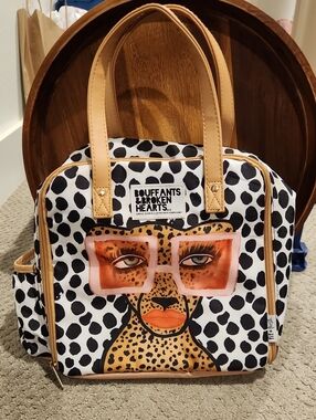 Fit & Fresh Artist Collection Insulated Lunch Tote Bouffants & Broken Hearts